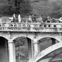 1986 Springfest, Raft Race Fans 04