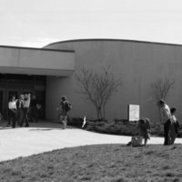 1981 Zabel Hall Entrance 03