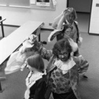 1977 Languages, French Club 10