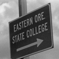 1978 Street Signs to Campus 03