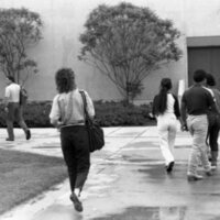 1985 Students, June Outdoor Candid Shots 02