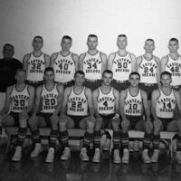 1964 Basketball Team 02
