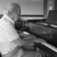 1985 Elderhostel Program, Piano Player 11