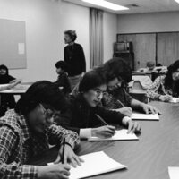 1975 Languages, Bilingual Studies 18