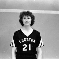 1981 Women's Basketball Player Portraits 08