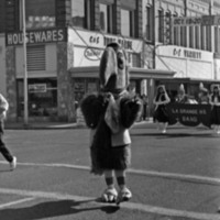 1984 Homecoming and October Folk Festival Parade 05