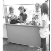 1989 Ackerman Elementary School, Playing 05