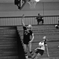 1984 Women's Basketball Action, EOSC vs. Whitman 25