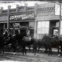 1900+/- Oregon, Street Scene
