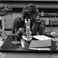 1977 Classroom, Biology Lab 08
