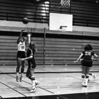 1982 Women's Basketball, EOSC vs. Judson Baptist College, Action 05
