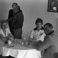 1981 Parent's Weekend, Sunday Breakfast 06