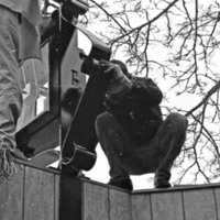 1982 Campus Clock, Installation 03