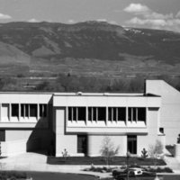 1977 Zabel Hall 01