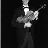 1990 Violinist, Clark Potter 06