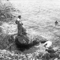 Ie Shima, Swimming