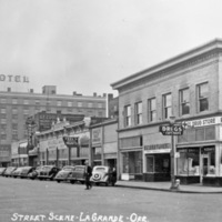 La Grande, Street Scene 20