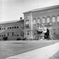 1967 Summer Graduation, Guest Arrival 16