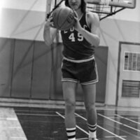 1977 Basketball Player 05