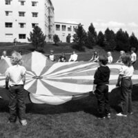 1985 Ackerman Elementary School, Parachute 05