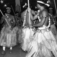 1980 Micronesian Performers 02