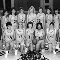 1987 Women's Basketball Team 07