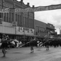 1985 Octoberfest Parade, McLoughlin Union High School Marching Band 01