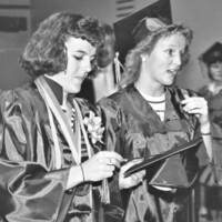 1989 Graduates 09