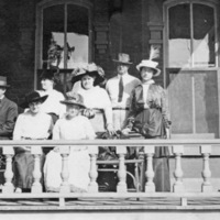 Reuter Group-I, Porch 1