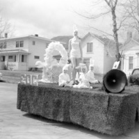 1957 Parade, Spring Float 2-1