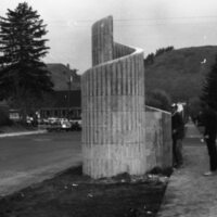 1990 Loso Hall Construction, Wall 03