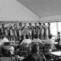 1982 Summer Graduation, Chorus 02