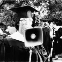 1980 Graduates 03