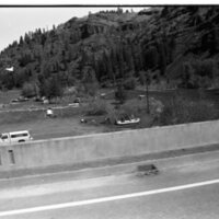1989 Outdoor Program, Rafting 02