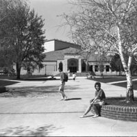 1991 Students, Walking 19