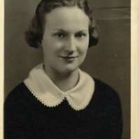 1935 Alumni, Lois Cameron