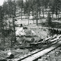Train Tracks, Construction 1