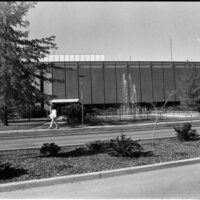 1989 Badgley Hall 02