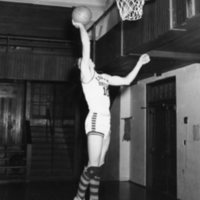 1948-49 Basketball Player 8-2