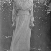 Reuter, Woman in Lace 2