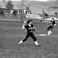1982 Women's Softball Game - EOSC vs. EWU 13