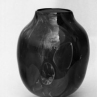 1979 Art, Glass Vases 03