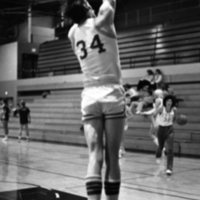 1981 Alumni Basketball Game, Warm-up 01