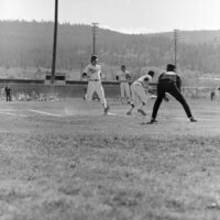 1974 Baseball Action 08