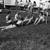 1982 Students, BBQ 06