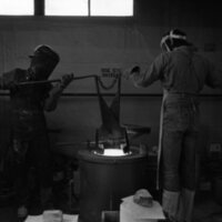 1977 Sculpture Class, Casting 12