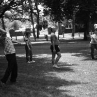 1985 Employees, Picnic at Riverside Park 07