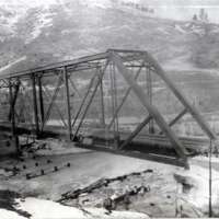 1910+/- Oregon, Train Bridge