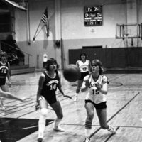1982 Women's Basketball, EOSC vs. Oregon Tech, Action 14