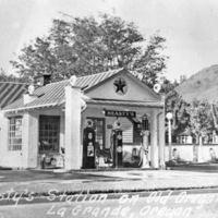 La Grande, Heasty's Texaco